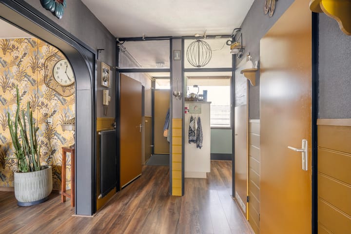 Foto 9 van Bachplein 532