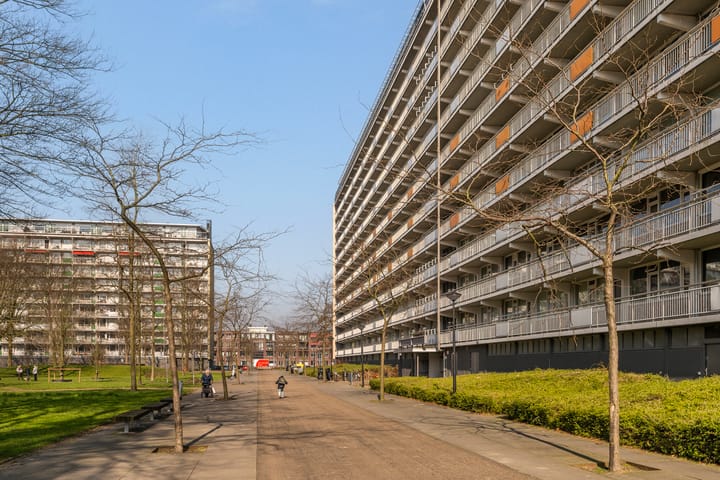 Foto 24 van Bachplein 532