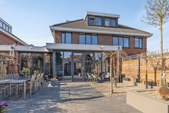 Foto 30 van Margrietplantsoen 2