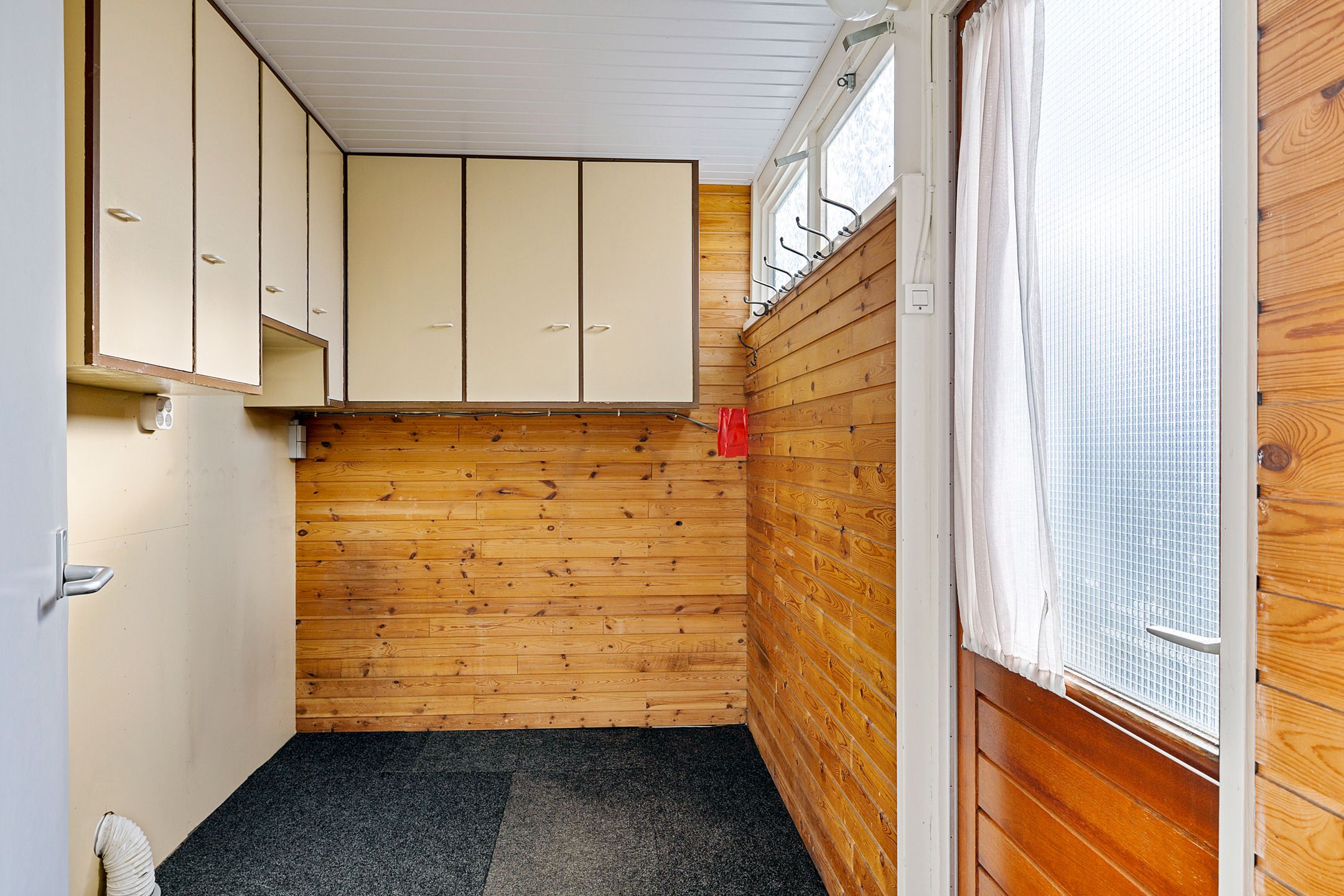 Photo 15 of Irenestraat 12