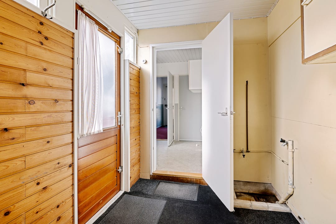 Photo 16 of Irenestraat 12