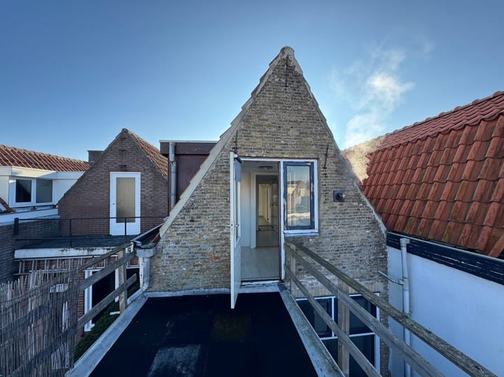 Foto 20 van Lange St. Janstraat 38