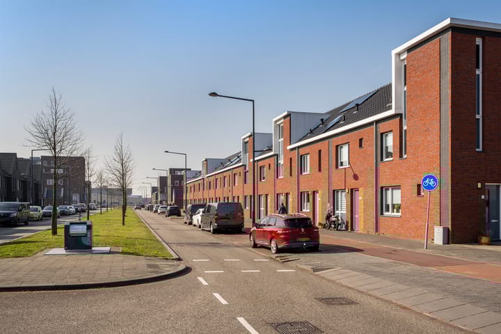 Foto 2 van Hoefslagendreef 76