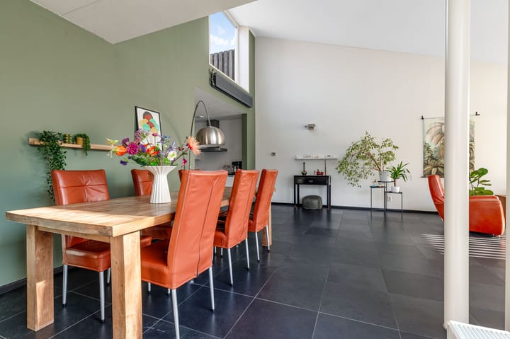 Foto 11 van Helmstok 23