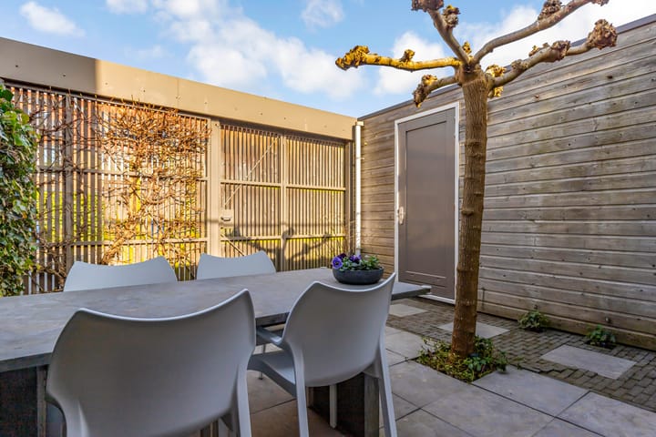 Foto 19 van Helmstok 23