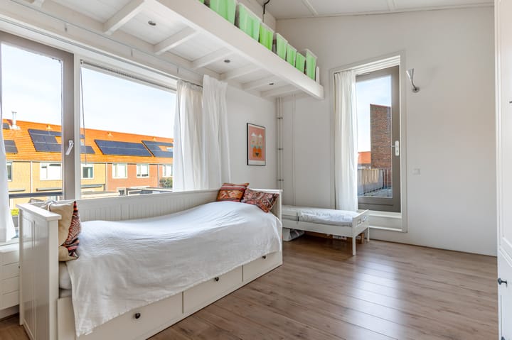 Foto 33 van Helmstok 23