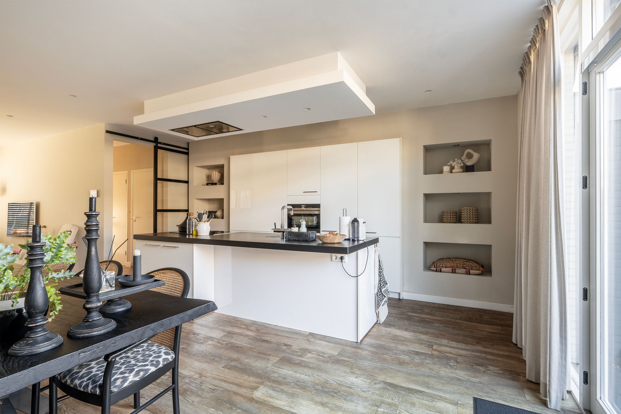 Foto 12 van Govert Flinckplein 6