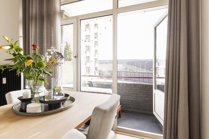 Foto 20 van Hoornsediep 156