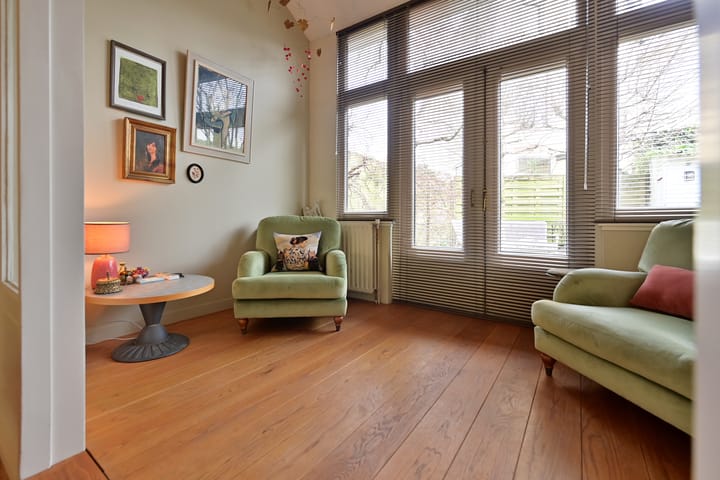 Foto 12 van Emmastraat 45