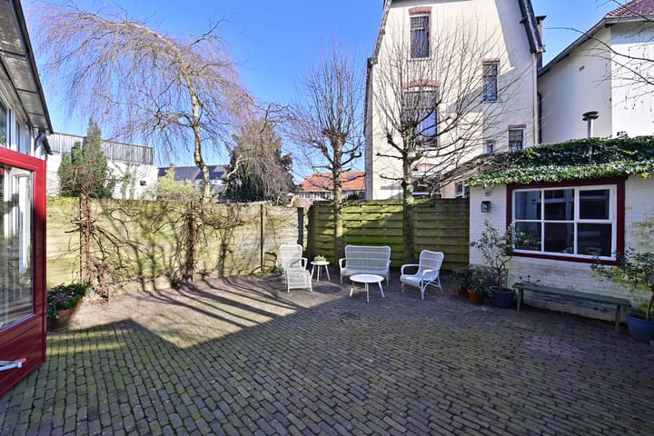 Foto 16 van Emmastraat 45