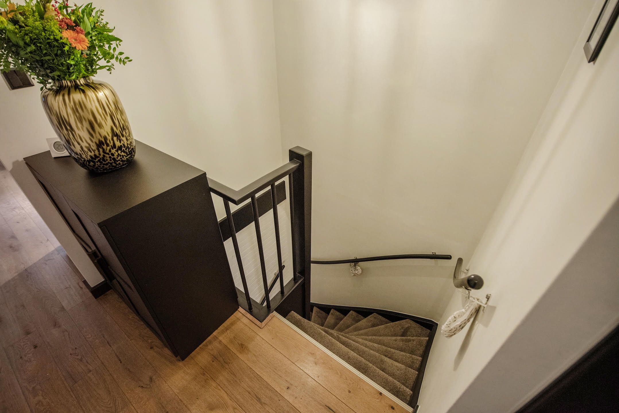 Photo 6 of Sir Winston Churchillln 807-A