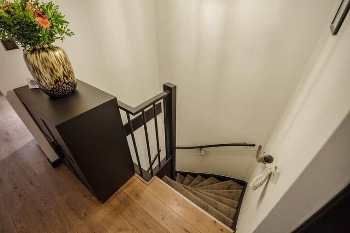 Photo 6 of Sir Winston Churchillln 807-A