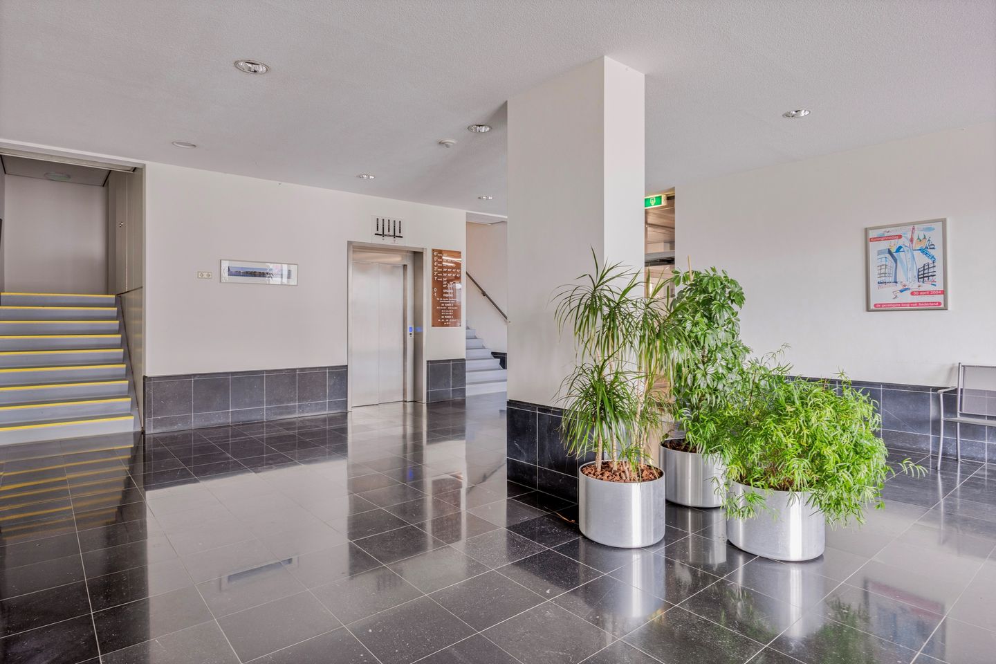 Foto 4 van Plein 1992 40-H