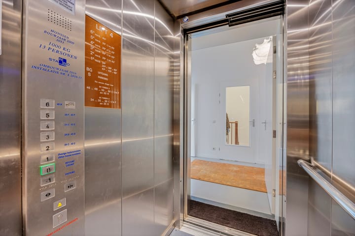 Foto 5 van Plein 1992 40-H