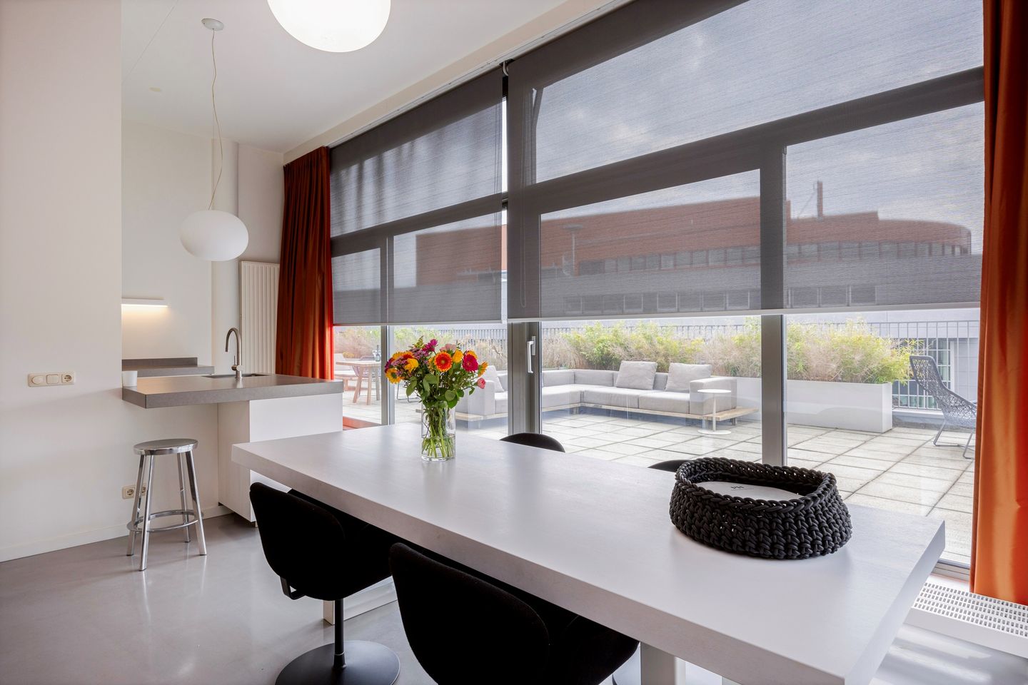 Foto 10 van Plein 1992 40-H