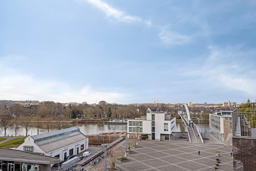 Foto 23 van Plein 1992 40-H