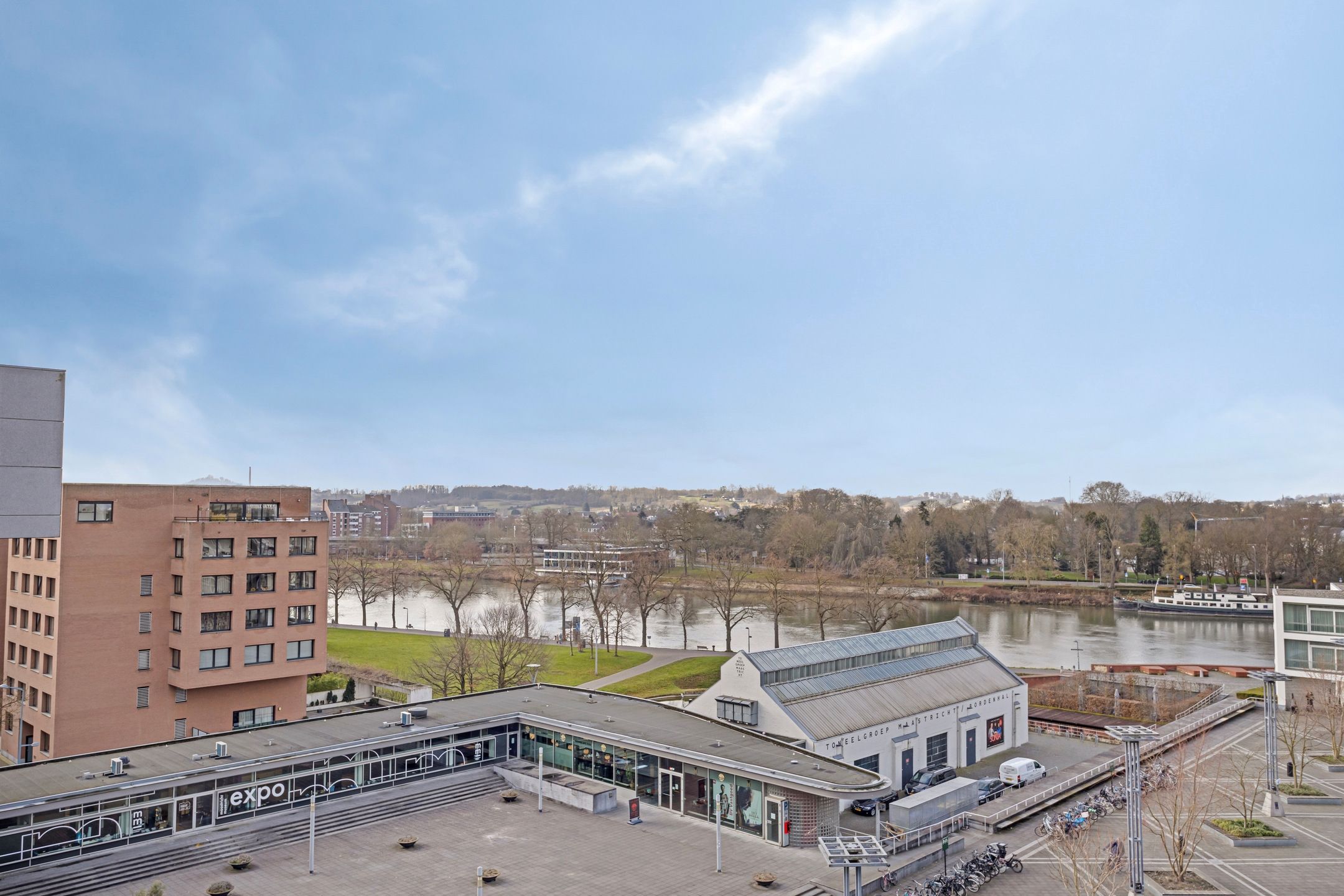 Foto 24 van Plein 1992 40-H