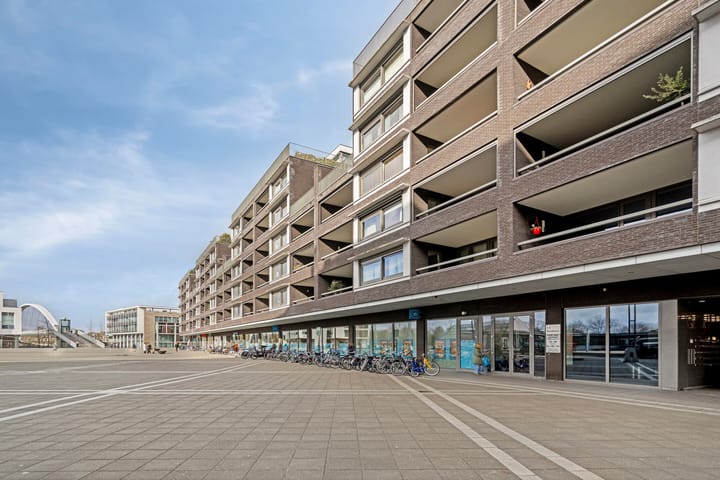 Foto 25 van Plein 1992 40-H