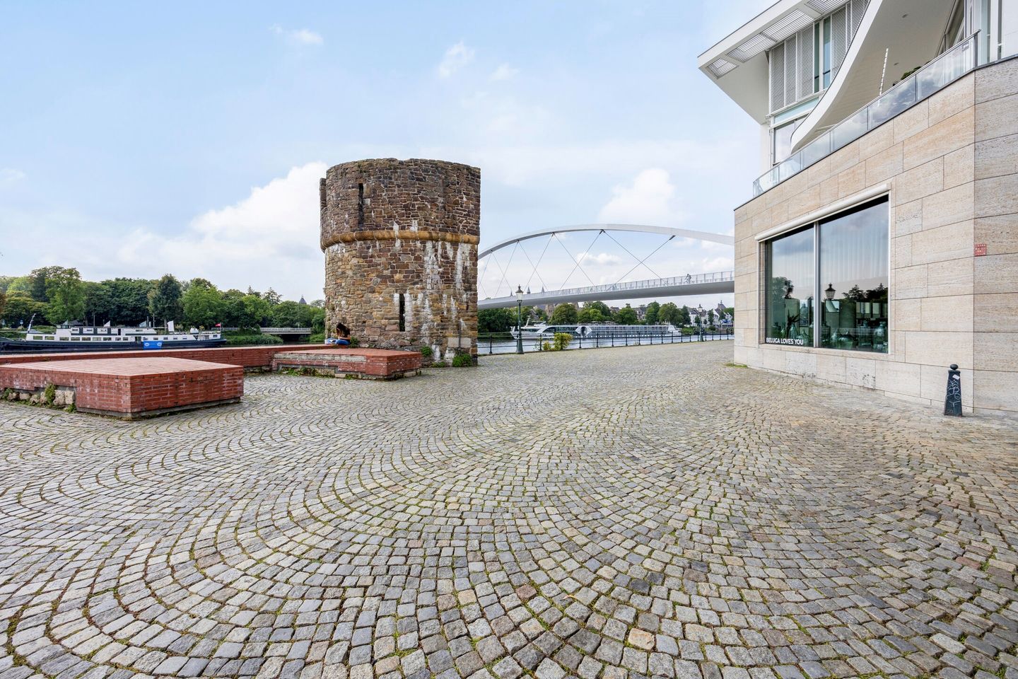 Foto 29 van Plein 1992 40-H