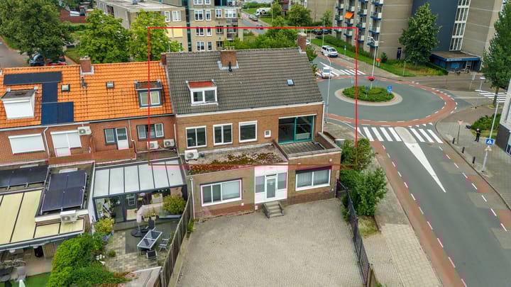 Foto 2 van Alberdingk Thijmstraat 1-A