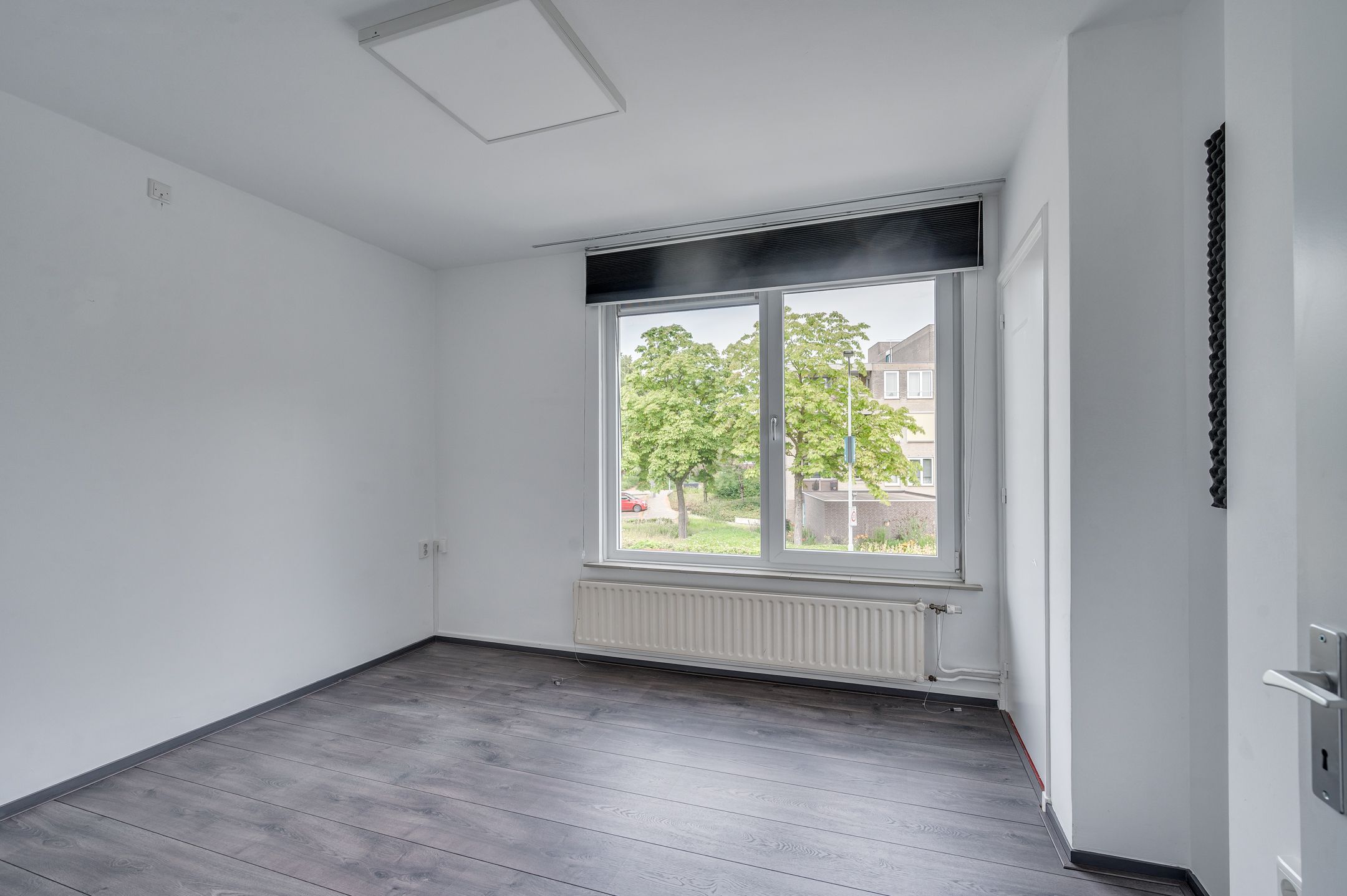 Foto 12 van Alberdingk Thijmstraat 1-A