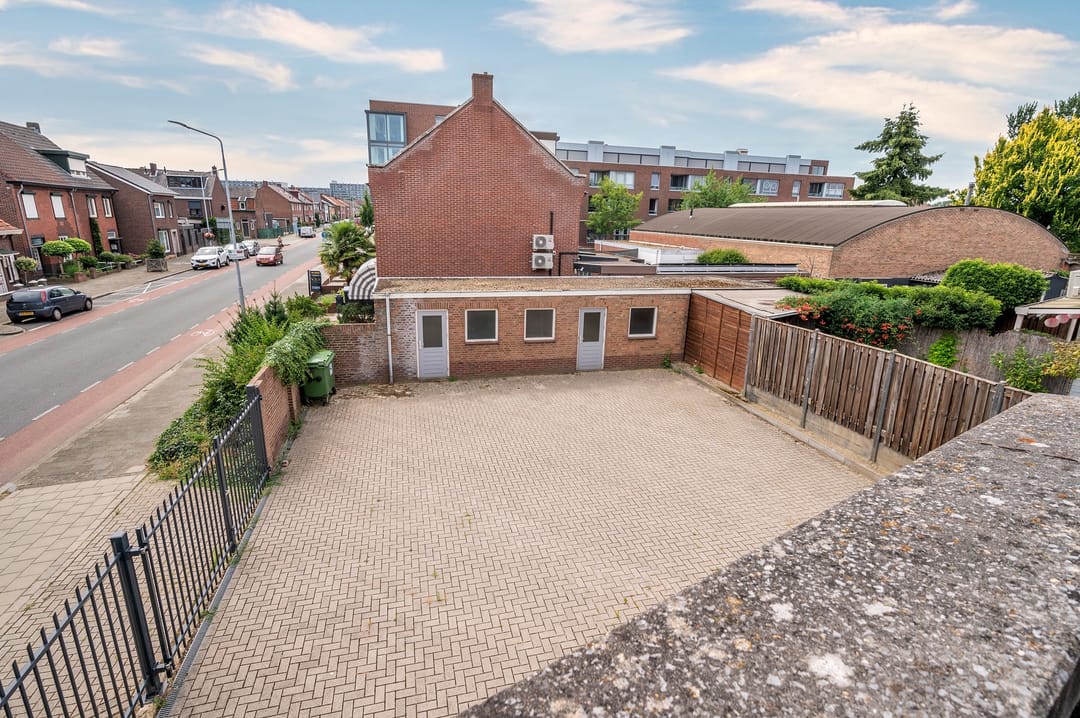 Foto 28 van Alberdingk Thijmstraat 1-A