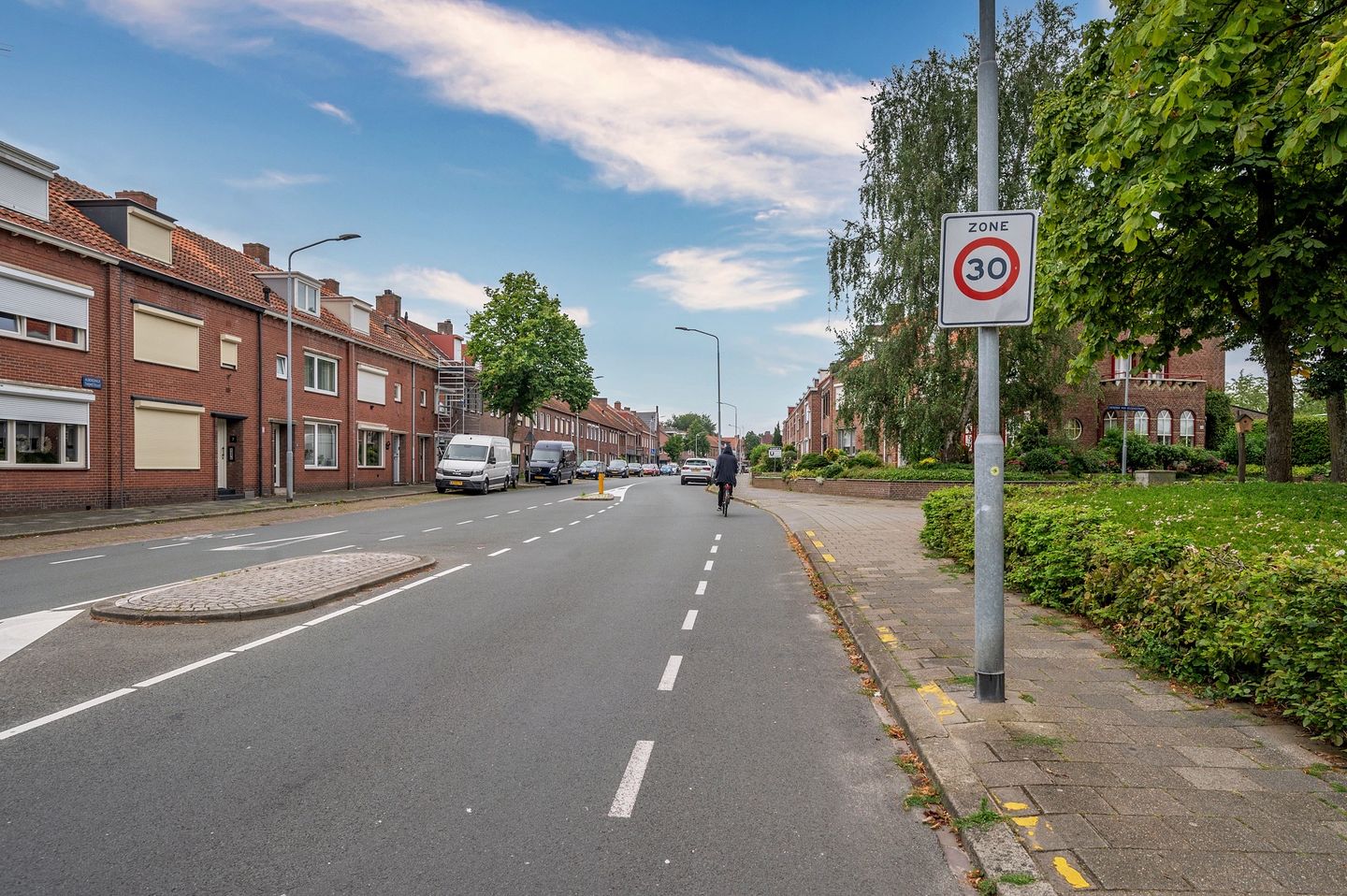 Foto 29 van Alberdingk Thijmstraat 1-A