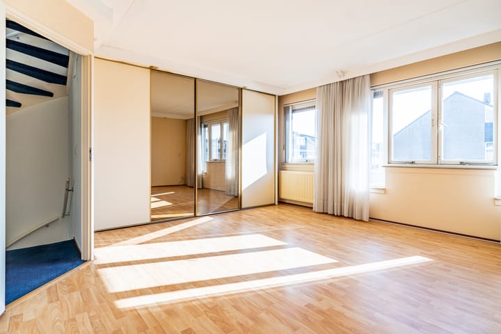 Foto 30 van Osbornezijde 15