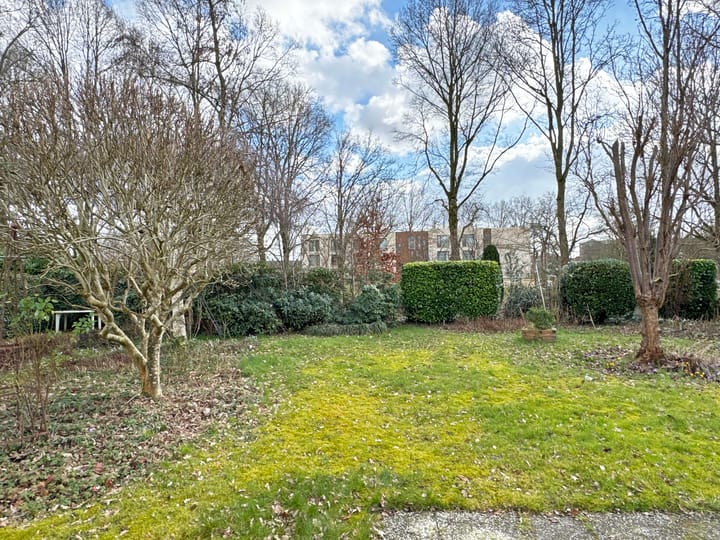 Foto 15 van Anne de Vrieslaan 37-A