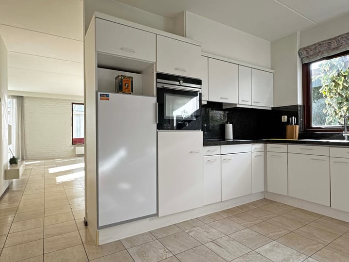 Foto 22 van Anne de Vrieslaan 37-A