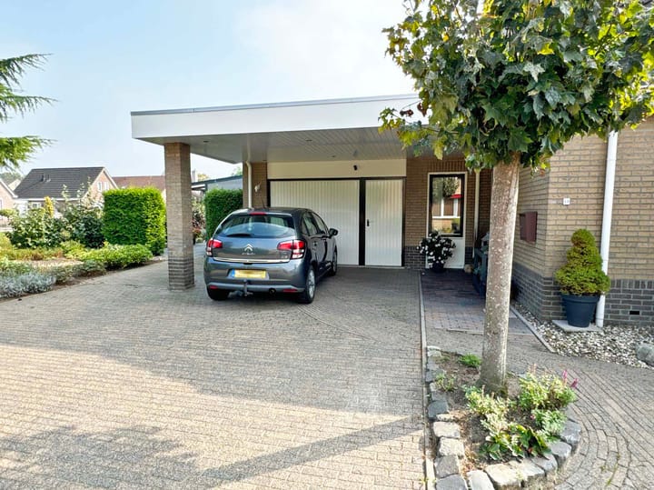 Foto 6 van Laurier 10