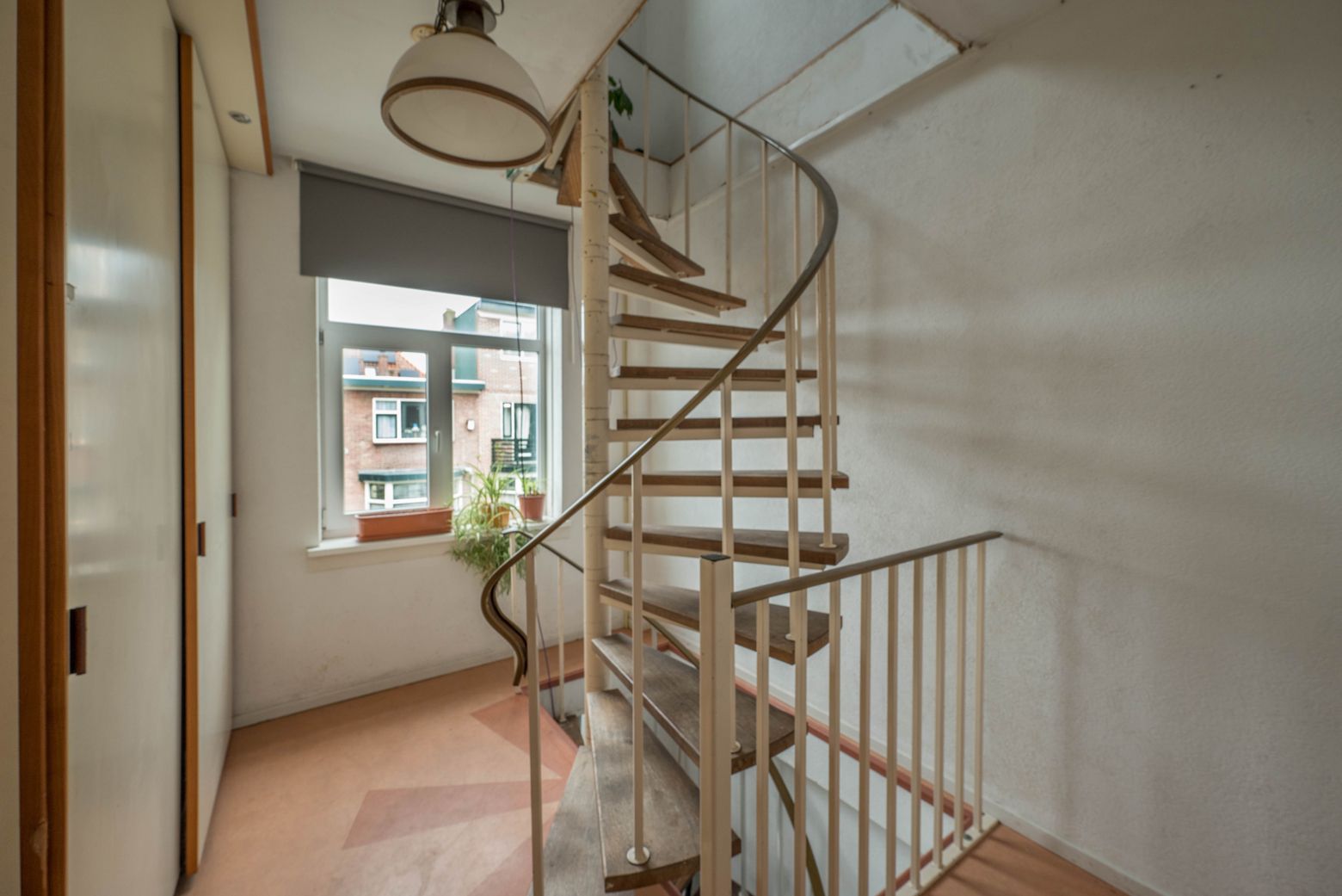 Photo 6 of Vareniusstraat 3