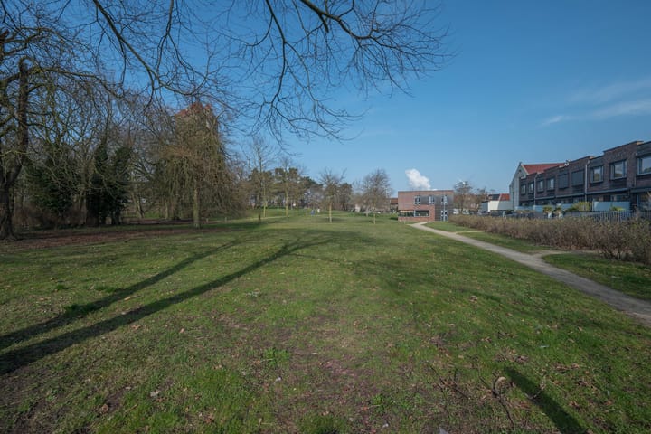 Foto 11 van Vareniusstraat 3