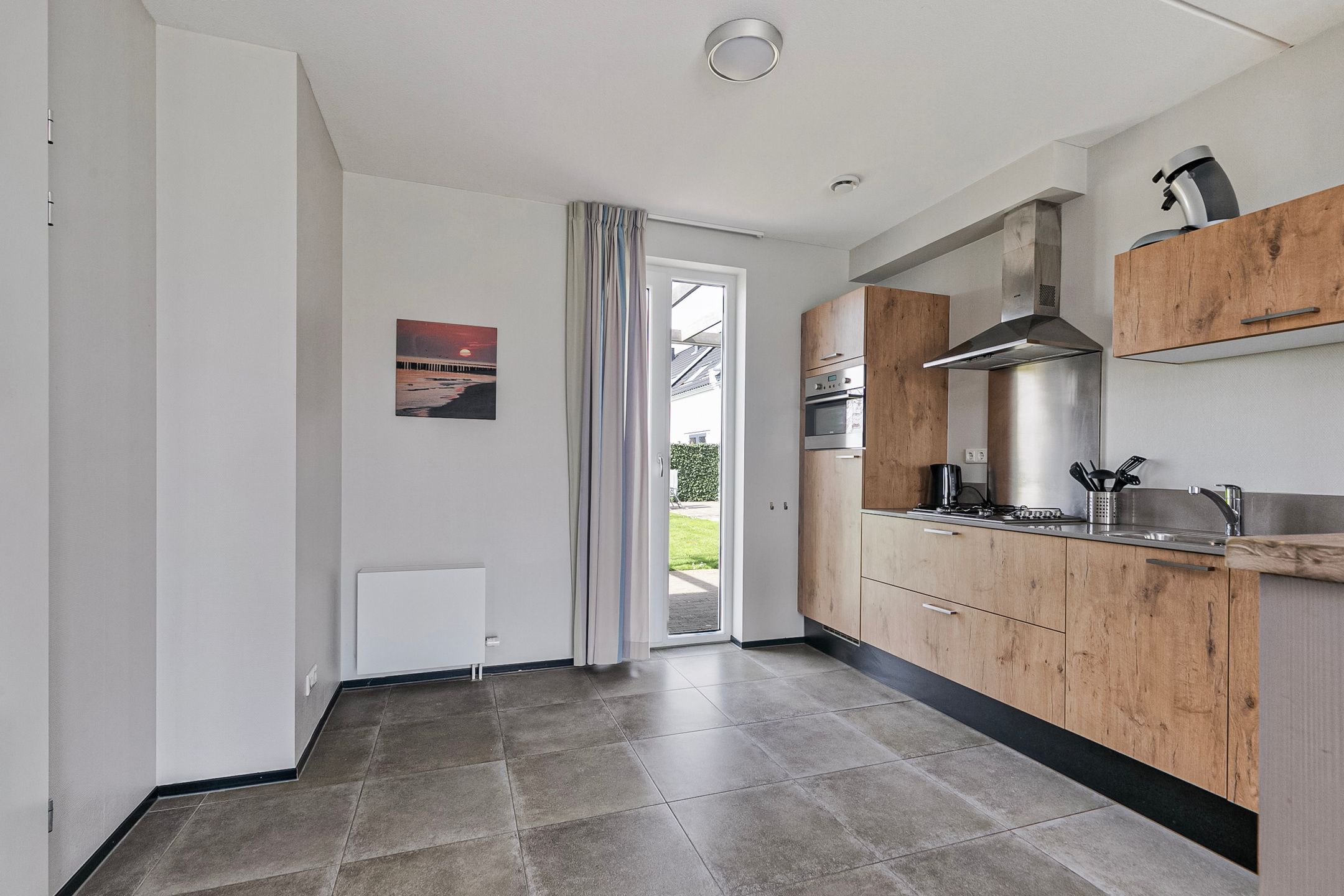 2-bedroom freehold villa in Nieuwvliet — photo 4 of 5