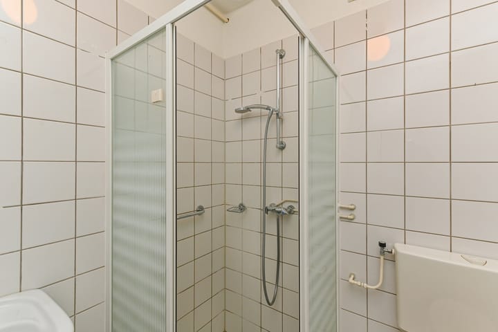 Photo 16 of Binnenkade 33