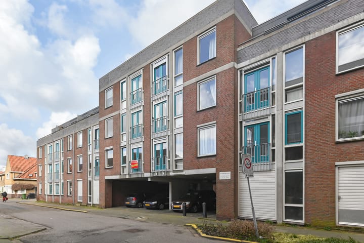 Photo 20 of Binnenkade 33