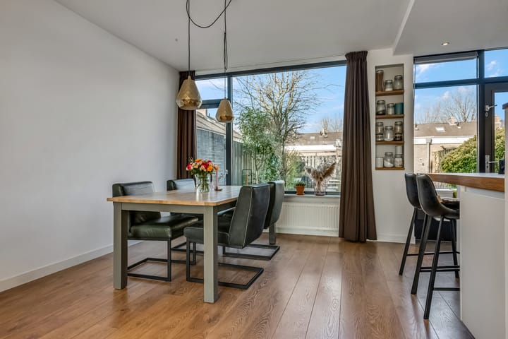 Foto 16 van Hoogeveenstraat 4