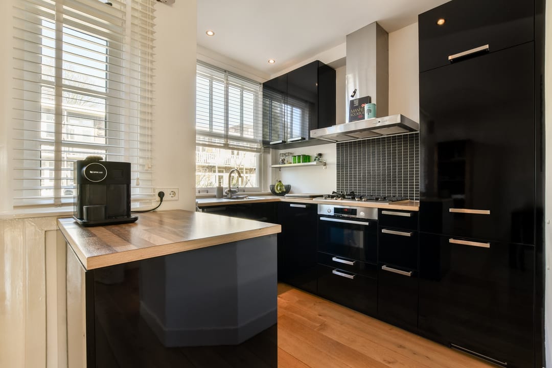 Foto 8 van Johannes van der Waalsstraat 83-1