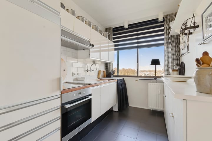 Foto 4 van Doenradestraat 40-E27