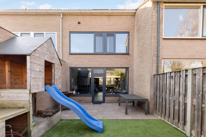 Foto 37 van Tuinfluiterstraat 6