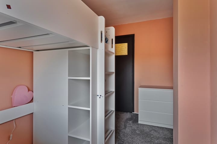 Foto 17 van Willem Barentszstraat 36