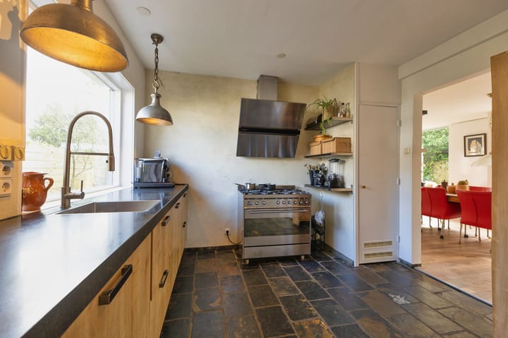 Foto 13 van Emmalaan 15