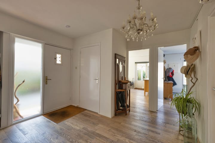 Foto 29 van Emmalaan 15