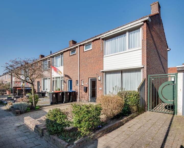 Foto 1 van van der Hoopstraat 13