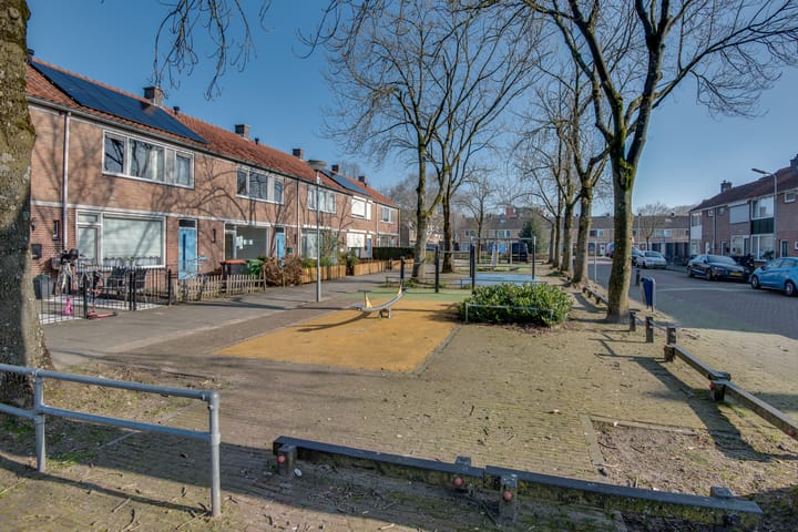 Foto 24 van van der Hoopstraat 13