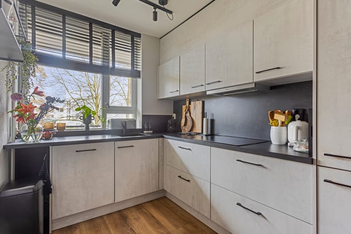 Foto 3 van Weldamlaan 10