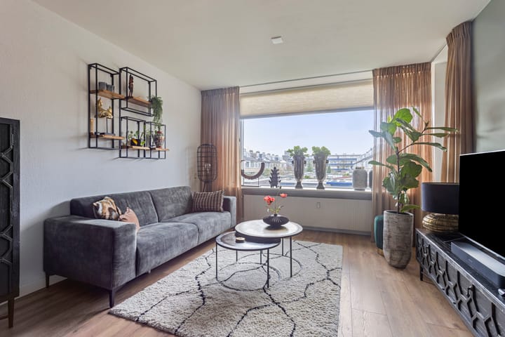 Foto 19 van Weldamlaan 10