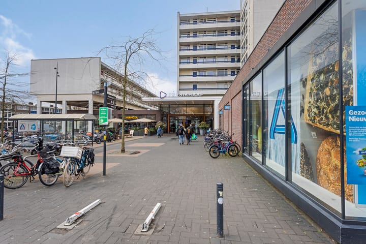 Foto 40 van Weldamlaan 10