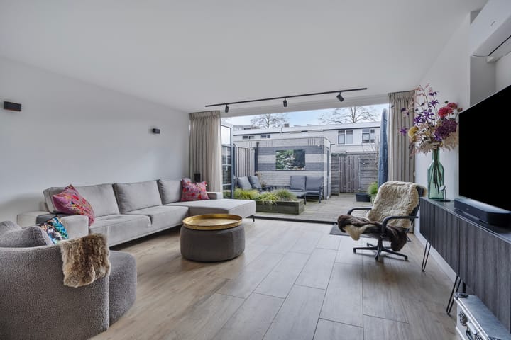 Foto 7 van Rosa Luxemburgstraat 38