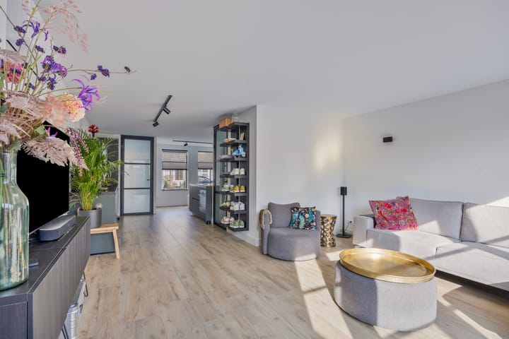 Foto 10 van Rosa Luxemburgstraat 38